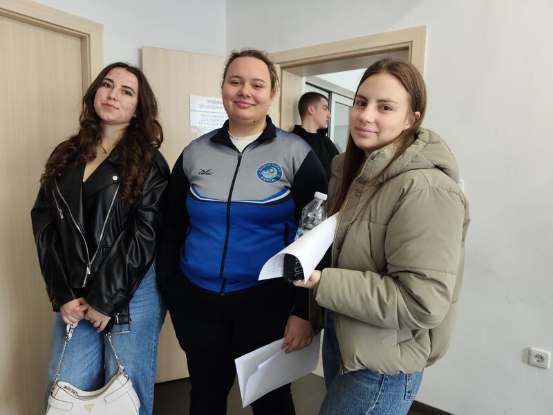 Ученици от ПГСАГ за поредна година се включиха в кръводарителска акция за абитуриенти